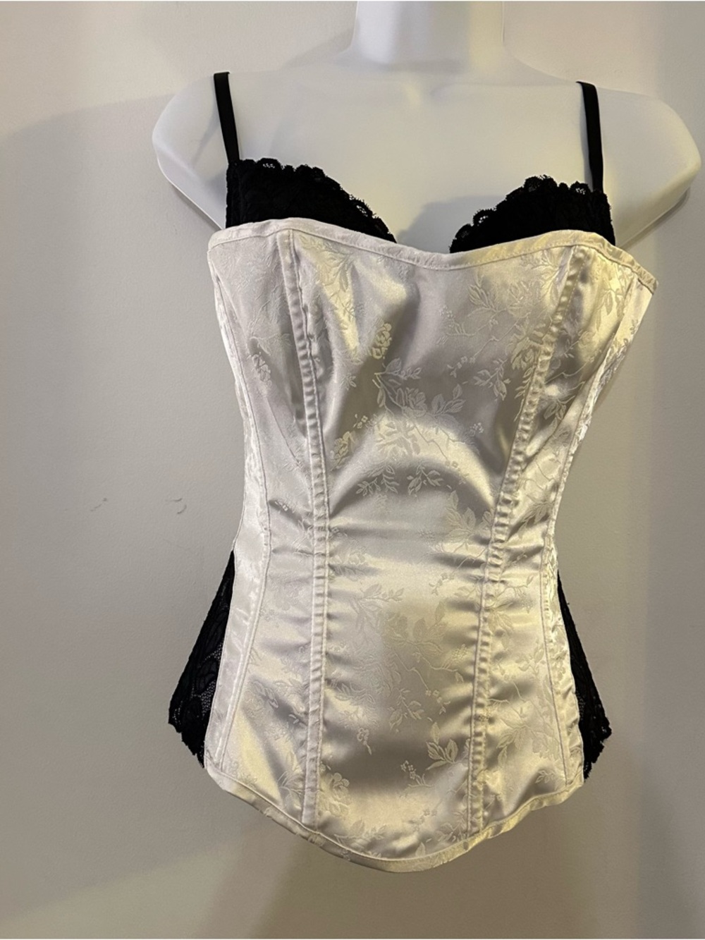 Frederick's of Hollywood | Bustier